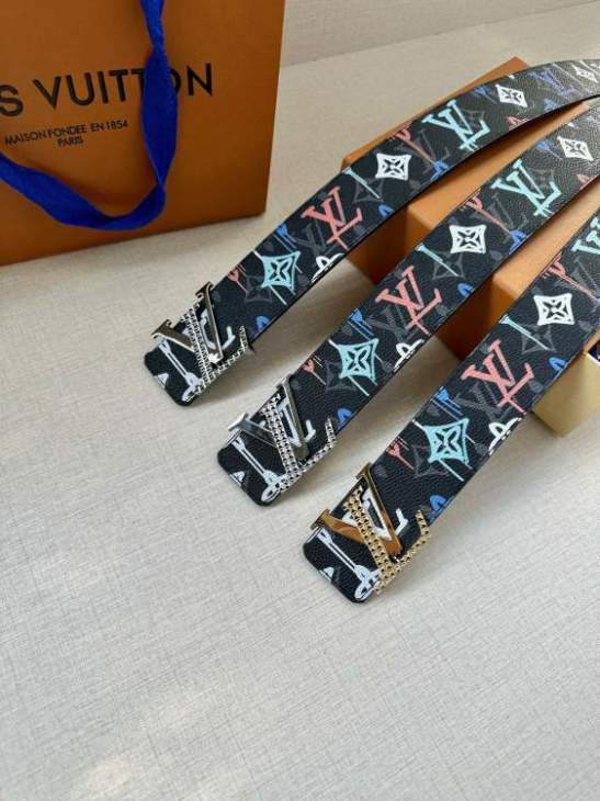 Picture of Louis Vuitton Belts _SKUfw128200968fw